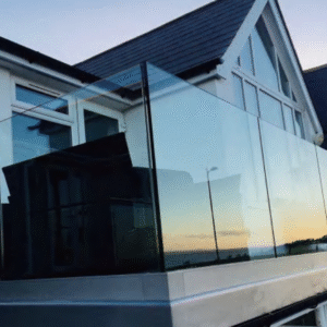 Durable Frameless Glass Railing: Weather-Resistant & Sturdy