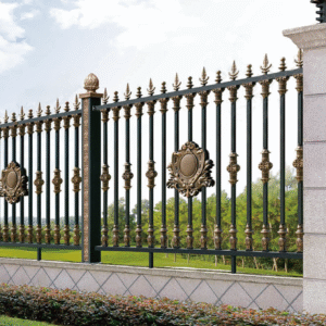 Residential/Commercial Aluminum Fencing