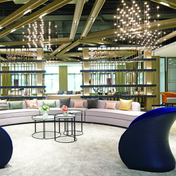 Hotel Lobby Seating Furniture Set (Sofas + Coffee Tables) – SASO-Certified for Bulk Supply to Saudi Arabia Contractors - Image 2