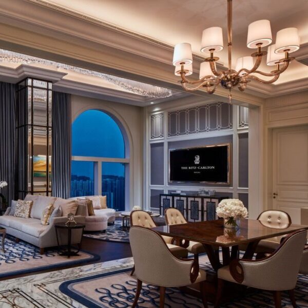Hotel High-End Lobby Lounge Furniture Set (Sofas + Side Tables) – SASO-Approved for Luxury Hospitality Projects in Saudi Arabia - Image 2