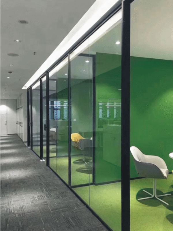 Arabian - Styled Aluminum Single Glass Partition: Transparent Design for Saudi Workspaces - Image 2