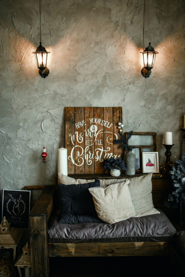 Tactile Interior Wall Artistic Paint: Crafting Warm Retro Living Room Vibes